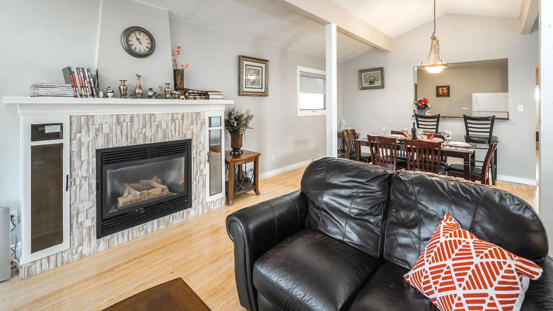 V-Home By Heritage Park And Glenmore Reservoir YYC 0*,  Kanada