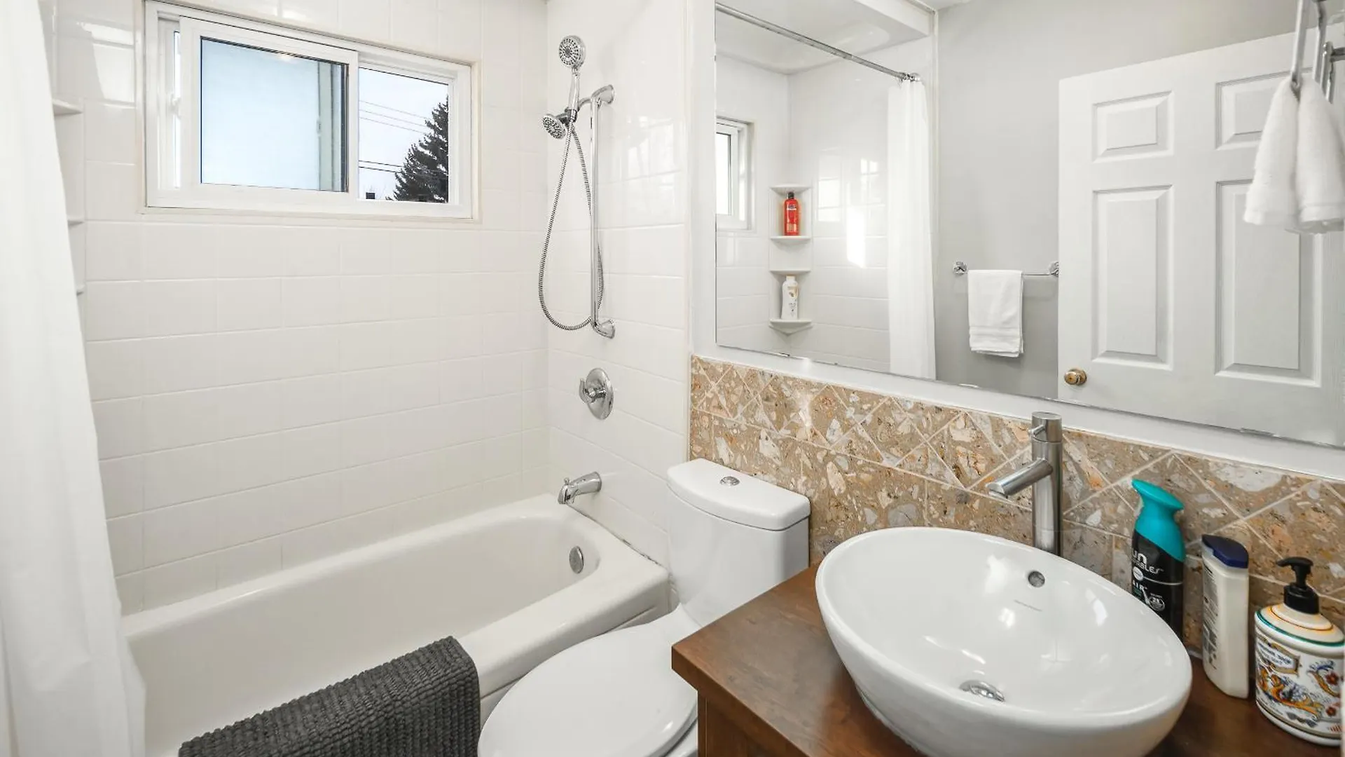 V-Home By Heritage Park And Glenmore Reservoir YYC